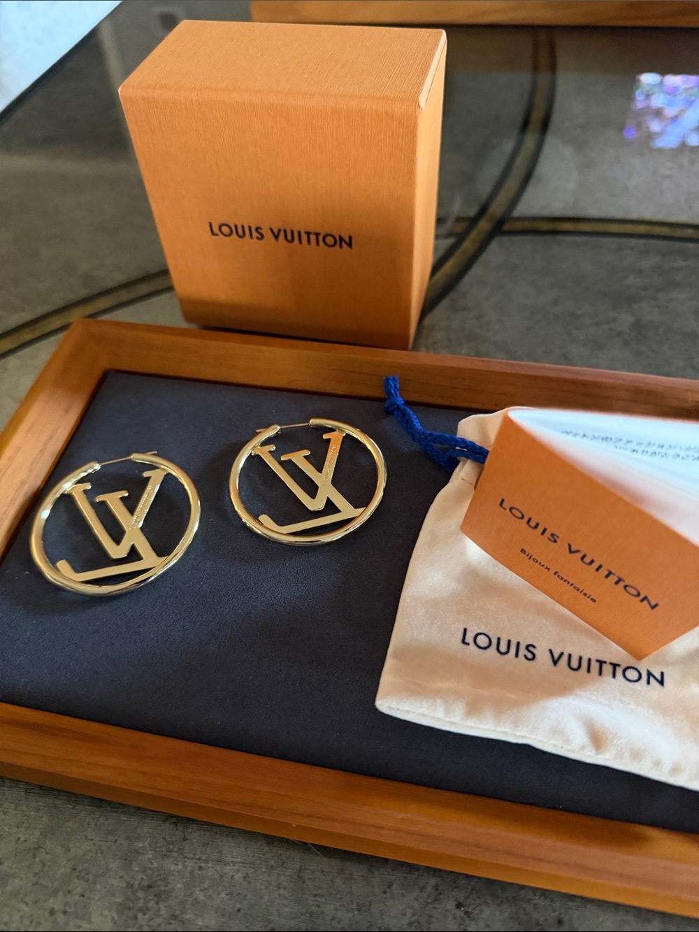 Louis Vuitton Gold-Tone LV Logo Hoop Earrings - Picture 2 of 6
